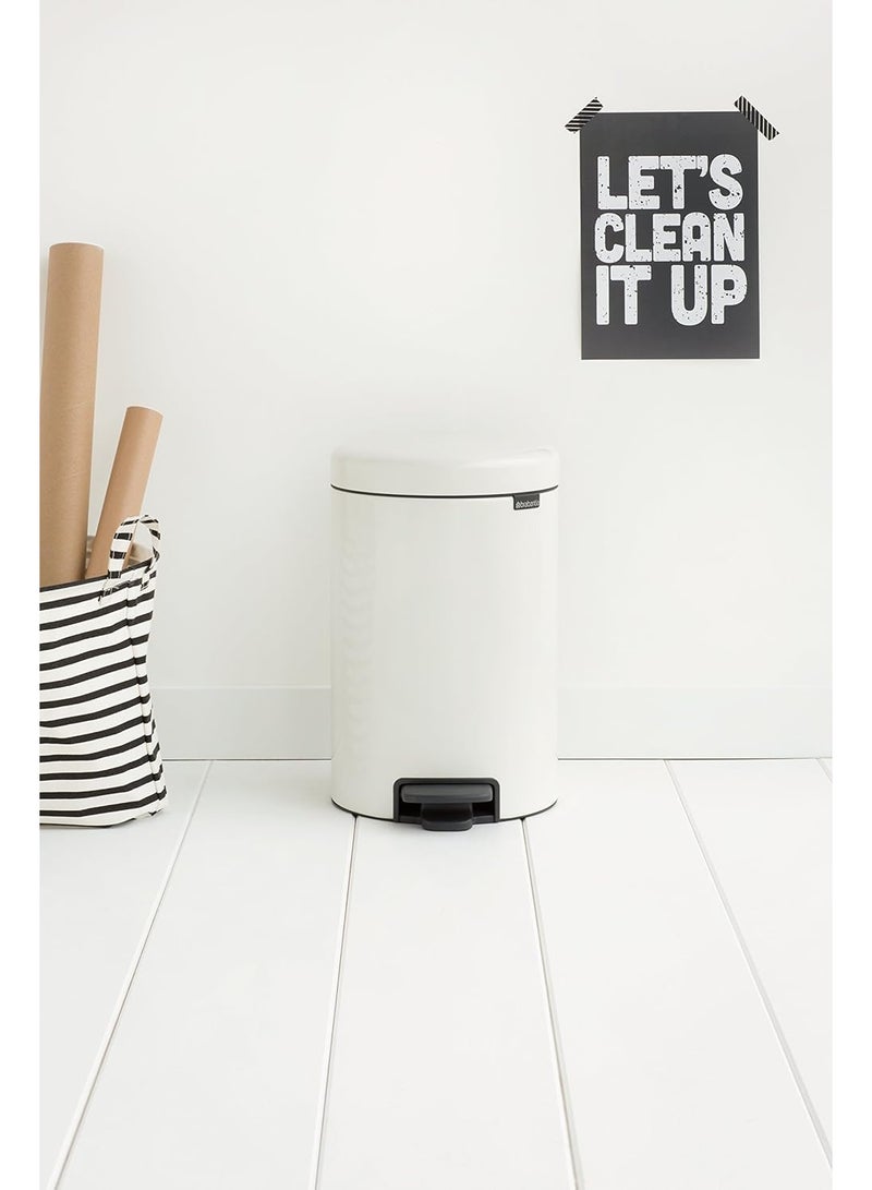 Brabantia 111969 NewIcon Pedal Bin with Plastic Inner Bucket, 12 Litre, White - Image 2